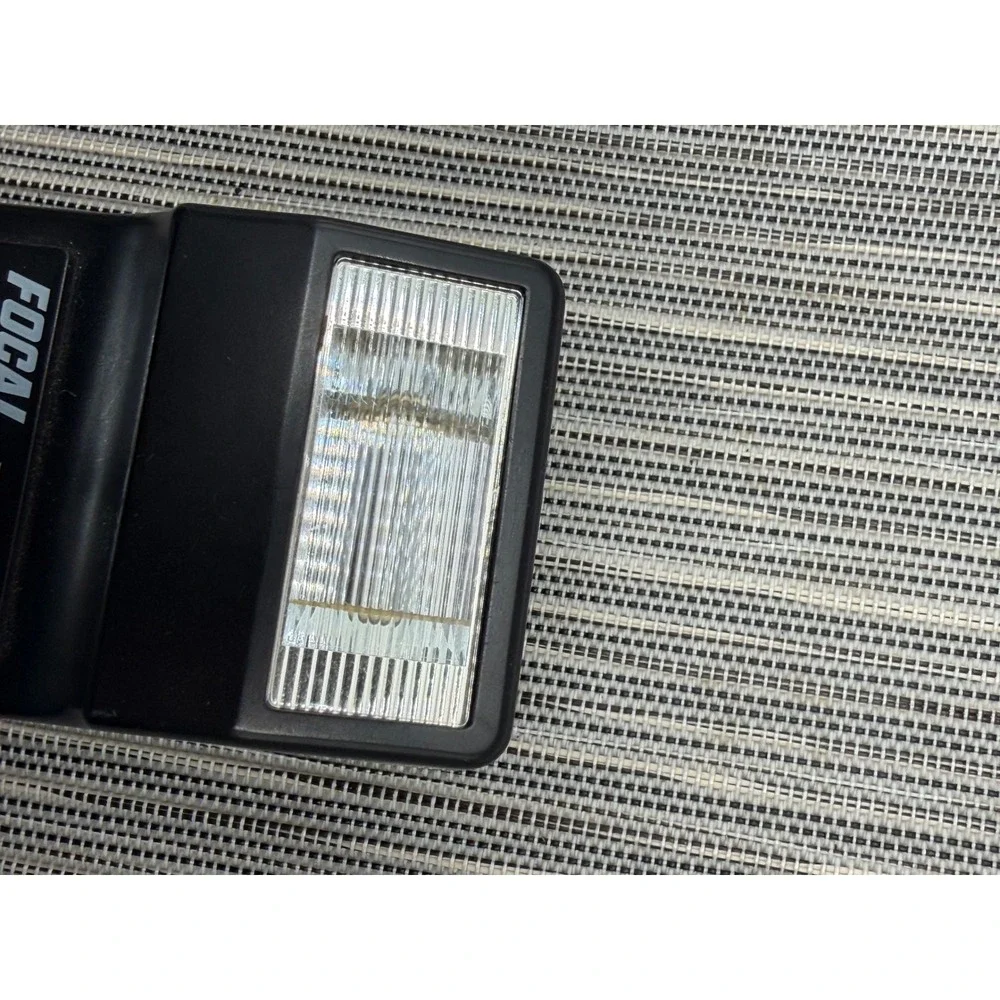 Focal DA-2000 Multi Dedicated Camera Flash Hot Shoe Mount Vintage Film Accessory